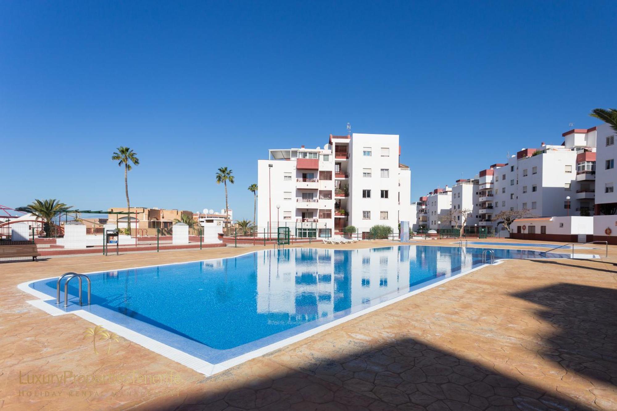 אדחה Apartamento Iris מראה חיצוני תמונה