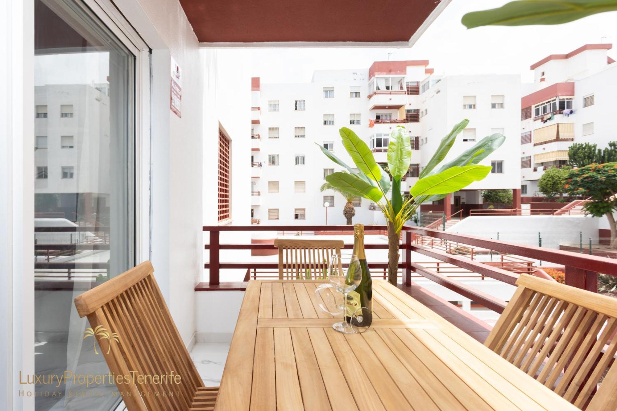 אדחה Apartamento Iris מראה חיצוני תמונה